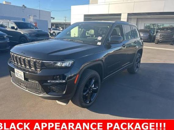 JEEP GRAND CHEROKEE 2023 1C4RJGBG3PC521164 image JEEP GRAND CHEROKEE 2023 1C4RJGBG3PC521164 image